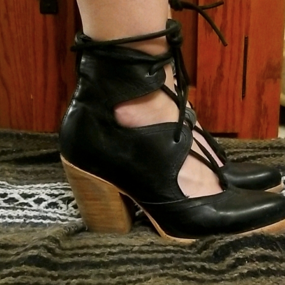 Freebird by Steven FLAME Booties Black Size 7 - Picture 6 of 11